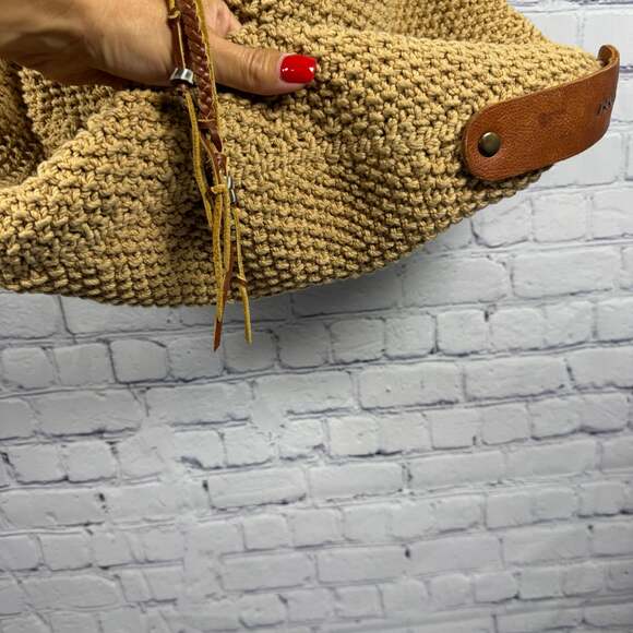 Lucky Brand Woven Jute & Leather Boho Shoulder Bag Purse - Picture 5 of 15